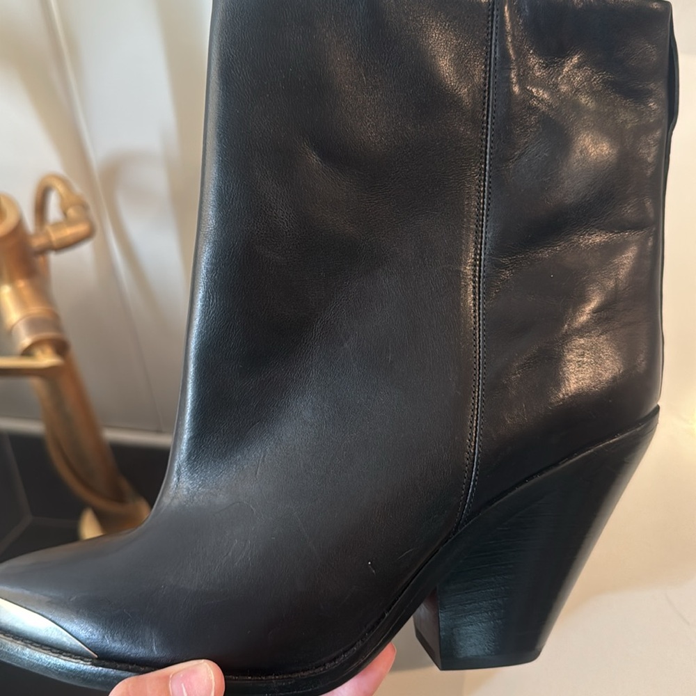 Isabel Marant Ladel Low black leather ankle boots with silver toe - Picture 9 of 10
